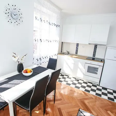 Apartment Old Town Porec